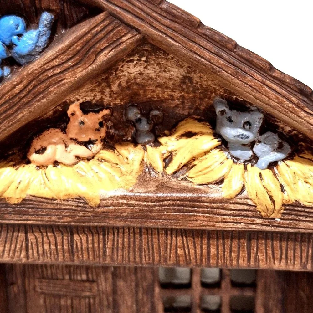Vintage Ceramic Light Up Nativity Scene With Angel and‎ Baby Jesus Figurines